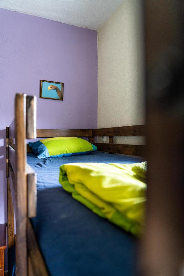 Natural Mystic Hostel Costa da Caparica Esterno foto